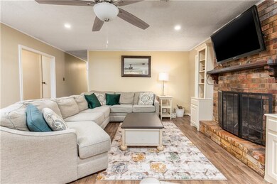 125 Spring Creek Dr, Pineville, LA 71360 - photo 7