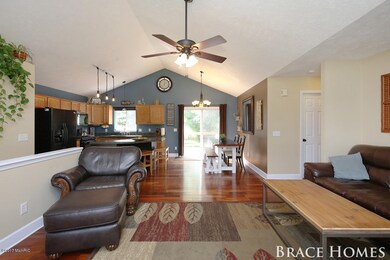 1658 Creston Dr, Dorr, MI 49323 - photo 3