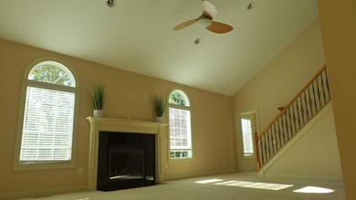 postlewaite rd condo 006