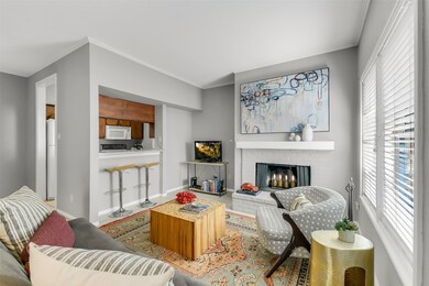 710 Bering Dr unit C, Houston, TX 77057 - photo 5