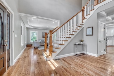 5 Edgemont Ave, Burlington, MA 01803 - photo 3