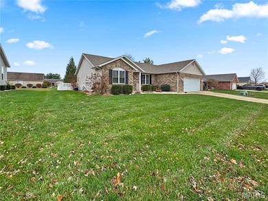 417 Mockingbird Ln, Waterloo, IL 62298 - photo 4