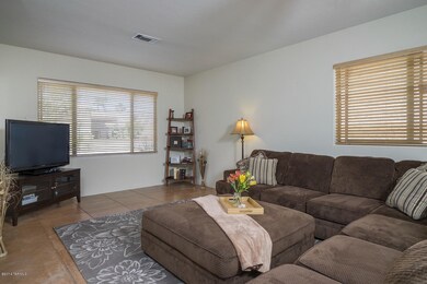 Room for even the largest furniture !