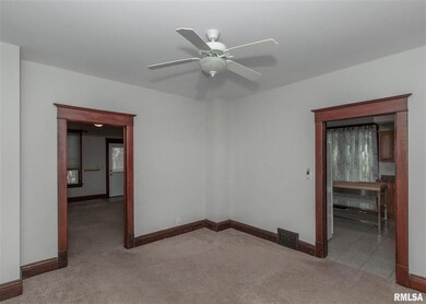 1106 Minnie Ave, Davenport, IA 52802 - photo 7