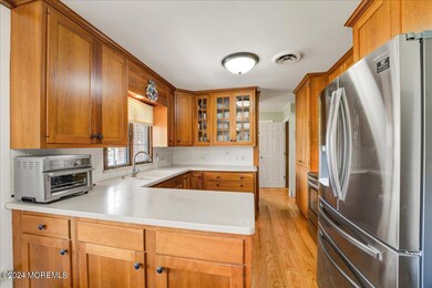 06-Kitchen