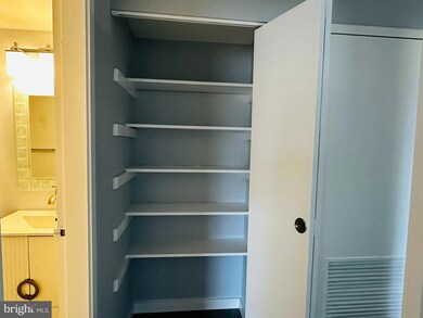 Woodlake Towers unit 720, Falls Church, VA 22044 - photo 6