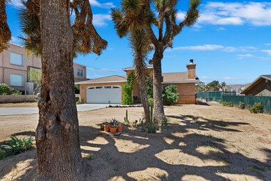 005_Front Yard