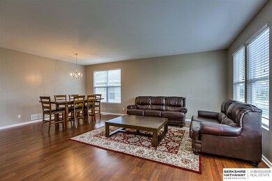 2410 S River Rock Dr, Papillion, NE 68046 - photo 4
