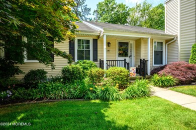 28 Mulberry Ct Unit D (13 of 41)
