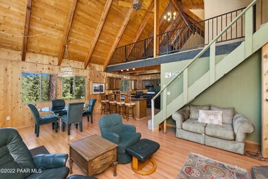 009_Living Room
