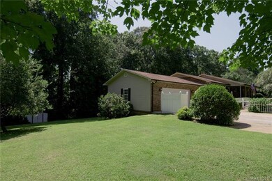 611 Berkshire Dr unit 81-82, Statesville, NC 28677 - photo 2