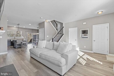 527 English Oak Ln, Prince Frederick, MD 20678 - photo 4