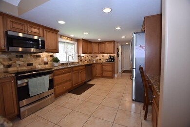 21 Piper Dr, Strafford, NH 03884 - photo 2