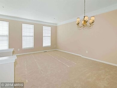 13061 Park Crescent Cir, Herndon, VA 20171 - photo 2