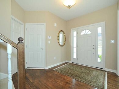 Entry/Foyer.
