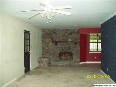 Living room w fireplace