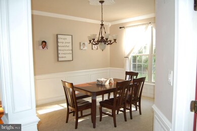 9351 Worthington Dr, Bristow, VA 20136 - photo 4