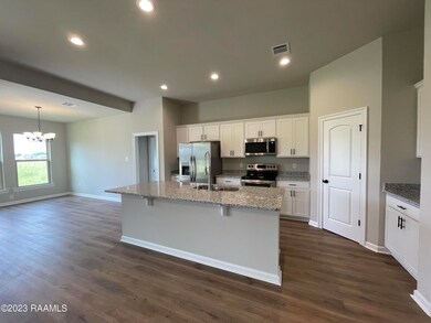 003 KITCHEN