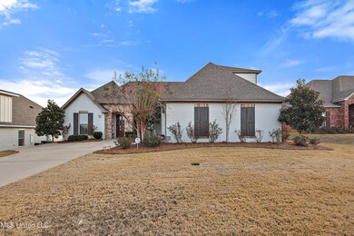 01-214 Hidden Hills Pkwy