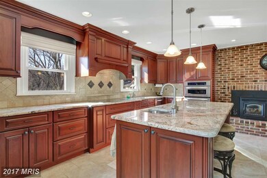 11939 Falls Rd, Cockeysville, MD 21030 - photo 2