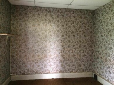 504 W Main St, Brooklyn, WI 53521 - photo 5