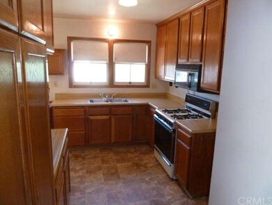 2832 Eckleson St, Lakewood, CA 90712 - photo 5