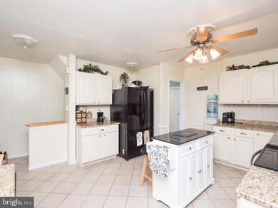 8328 Jacobs Rd, Severn, MD 21144 - photo 3