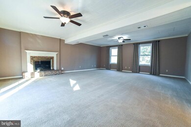 23289 Piney Wood Cir, California, MD 20619 - photo 3