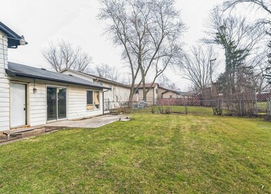 2709 Larkspur Ln, Hazel Crest, IL 60429 - photo 6