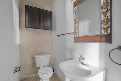 2445 Monarch Dr unit 104, Laredo, TX 78045 - photo 4