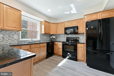 16 Castlebar Ct, Lutherville Timonium, MD 21093 - photo 4