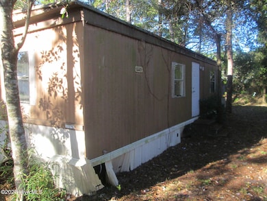 4163 9th St SE, Southport, NC 28461 - photo 2