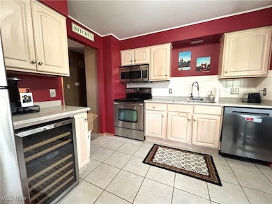 352 N Rhodes Ave, Niles, OH 44446 - photo 7