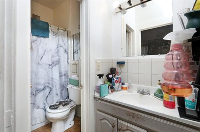 1175 21st St, Des Moines, IA 50311 - photo 4