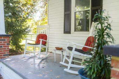 2268 Lyndhurst Rd, Waynesboro, VA 22980 - photo 4