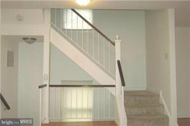 1323 Templeton Place, Rockville, MD 20852 - photo 3