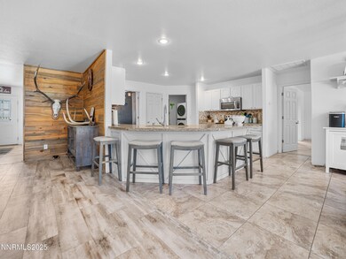 5533 Carson Dr, Winnemucca, NV 89445 - photo 6