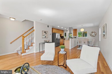 108 W Taylor Run Pkwy, Alexandria, VA 22314 - photo 2