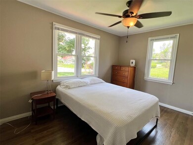 314 E 14th St N, Newton, IA 50208 - photo 6