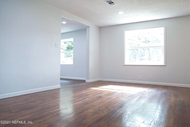 277 Pecan St, Jacksonville, FL 32211 - photo 4