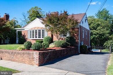 3110 Collard St, Alexandria, VA 22306 - photo 2