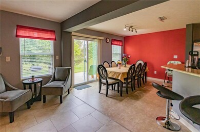 3473 Shadow Bend Dr, Columbus, IN 47201 - photo 5