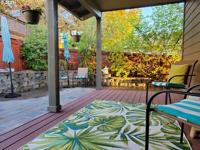 2431 SW 34th Dr, Redmond, OR 97756 - photo 4