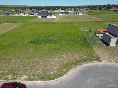 2700 Kingdom Dr, Weslaco, TX 78599 - photo 3