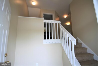 4002 Quaker Ct, North Wales, PA 19454 - photo 3