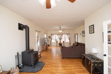 615 Perry Ln, West Lafayette, IN 47906 - photo 4