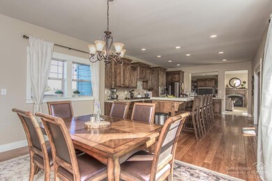 20921 Miramar Dr, Bend, OR 97702 - photo 5