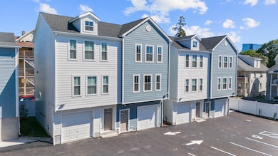 14 Taylor St unit 11, Stamford, CT 06902 - photo 2