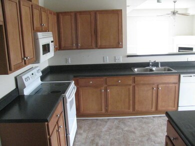 2301 A Saddleback Dr, Winterville, NC 28590 - photo 2