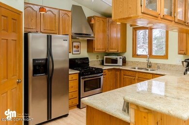 [photo 1591629] kitchenbreakfast bar